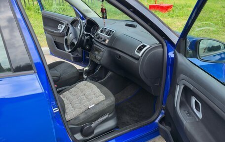 Skoda Fabia II, 2009 год, 500 000 рублей, 3 фотография