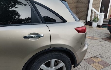Infiniti FX I, 2003 год, 700 000 рублей, 20 фотография