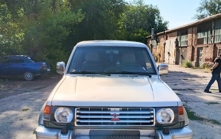 Mitsubishi Pajero III рестайлинг, 1994 год, 520 000 рублей, 5 фотография