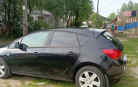 Opel Astra J, 2010 год, 600 000 рублей, 5 фотография