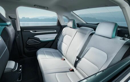 Geely Emgrand, 2024 год, 2 523 990 рублей, 9 фотография