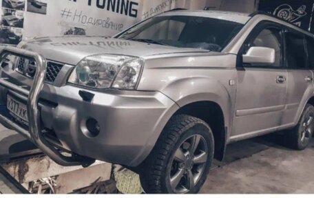 Nissan X-Trail, 2005 год, 670 000 рублей, 2 фотография
