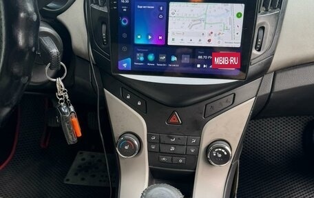 Chevrolet Cruze II, 2012 год, 950 000 рублей, 6 фотография