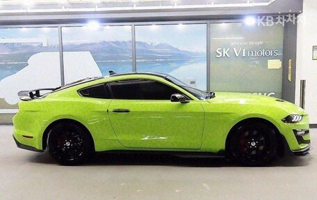 Ford Mustang VI рестайлинг, 2022 год, 3 677 030 рублей, 4 фотография