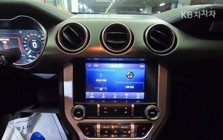 Ford Mustang VI рестайлинг, 2022 год, 3 677 030 рублей, 12 фотография