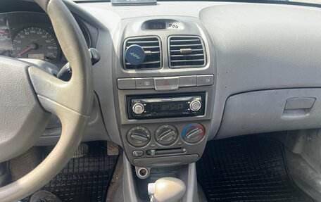 Hyundai Accent II, 2004 год, 210 000 рублей, 13 фотография