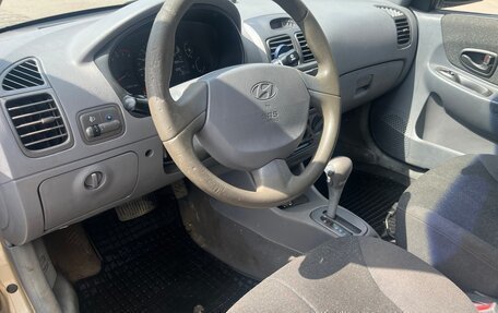 Hyundai Accent II, 2004 год, 210 000 рублей, 12 фотография