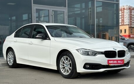 BMW 3 серия, 2016 год, 1 600 000 рублей, 3 фотография