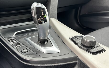BMW 3 серия, 2016 год, 1 600 000 рублей, 13 фотография