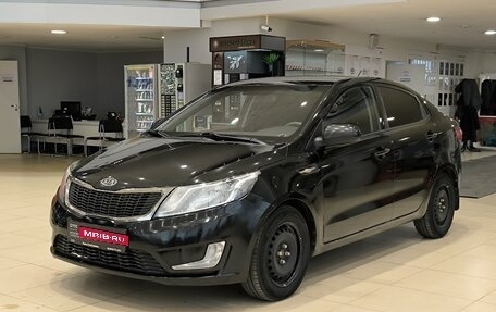 KIA Rio III рестайлинг, 2012 год, 620 000 рублей, 1 фотография