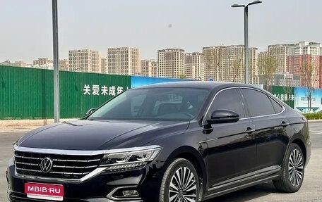 Volkswagen Passat B8 рестайлинг, 2021 год, 2 200 333 рублей, 1 фотография