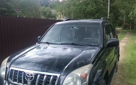 Toyota Land Cruiser Prado 120 рестайлинг, 2008 год, 2 400 000 рублей, 3 фотография