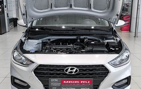 Hyundai Solaris II рестайлинг, 2017 год, 1 250 000 рублей, 13 фотография