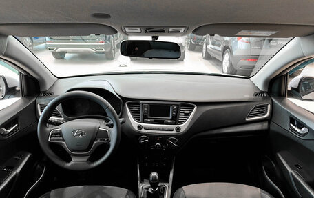 Hyundai Solaris II рестайлинг, 2017 год, 1 250 000 рублей, 18 фотография