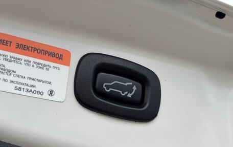 Mitsubishi Outlander III рестайлинг 3, 2018 год, 2 550 000 рублей, 9 фотография