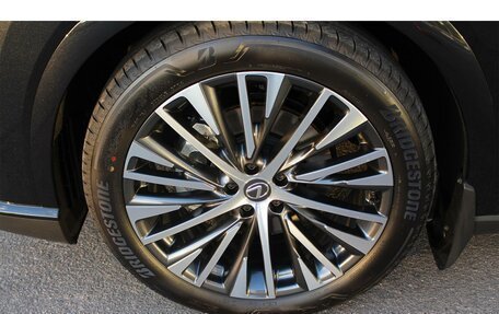 Lexus RX IV рестайлинг, 2024 год, 11 850 000 рублей, 10 фотография