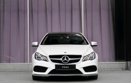 Mercedes-Benz E-Класс, 2015 год, 2 540 000 рублей, 2 фотография