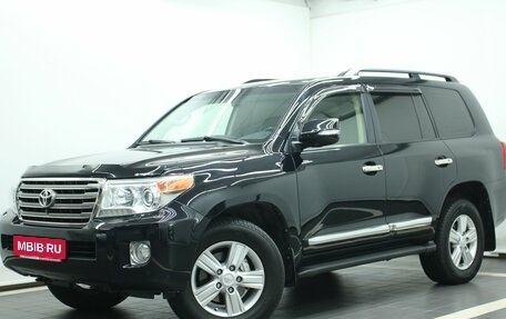 Toyota Land Cruiser 200, 2012 год, 3 950 000 рублей, 2 фотография