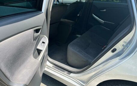 Toyota Prius, 2009 год, 850 000 рублей, 15 фотография