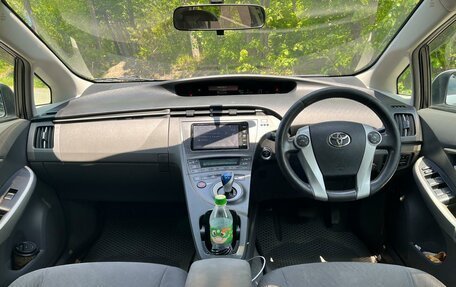 Toyota Prius, 2009 год, 850 000 рублей, 9 фотография