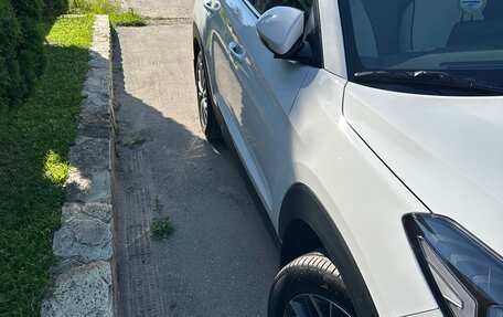 Hyundai Tucson III, 2019 год, 2 500 000 рублей, 3 фотография