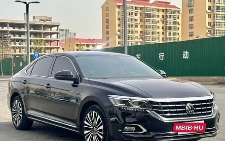 Volkswagen Passat B8 рестайлинг, 2021 год, 2 200 333 рублей, 2 фотография