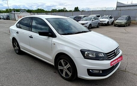 Volkswagen Polo VI (EU Market), 2017 год, 995 000 рублей, 2 фотография