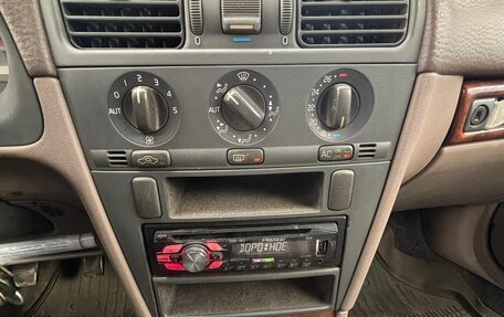 Volvo S40 II, 1996 год, 240 000 рублей, 10 фотография