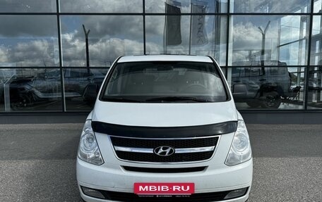 Hyundai Grand Starex Grand Starex I рестайлинг 2, 2011 год, 1 380 000 рублей, 2 фотография