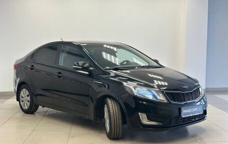 KIA Rio III рестайлинг, 2013 год, 820 000 рублей, 3 фотография