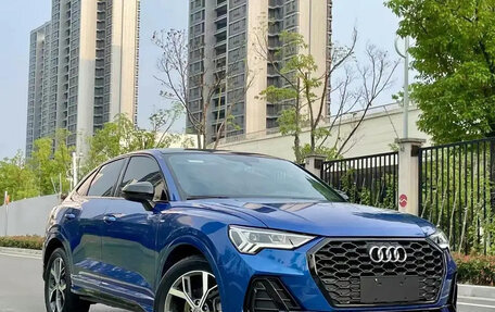 Audi Q3, 2021 год, 2 300 000 рублей, 3 фотография
