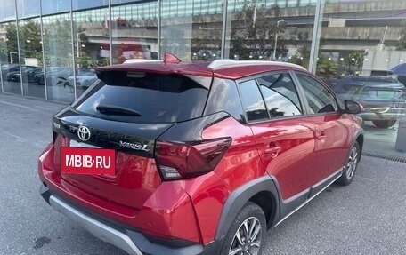 Toyota Yaris XP150 рестайлинг, 2022 год, 1 350 000 рублей, 5 фотография