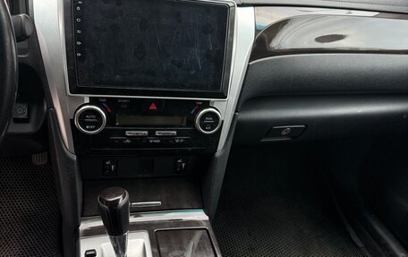 Toyota Camry, 2014 год, 1 350 000 рублей, 6 фотография
