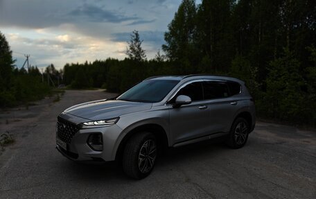 Hyundai Santa Fe IV, 2019 год, 3 050 000 рублей, 4 фотография