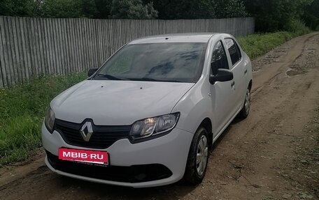 Renault Logan II, 2017 год, 330 000 рублей, 2 фотография