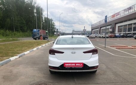 Hyundai Elantra VI рестайлинг, 2020 год, 1 500 000 рублей, 4 фотография