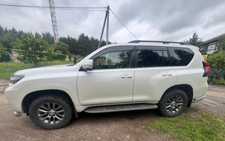 Toyota Land Cruiser Prado 150 рестайлинг 2, 2018 год, 6 700 000 рублей, 2 фотография