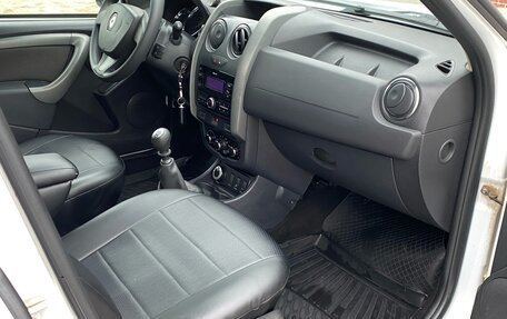 Renault Duster I рестайлинг, 2017 год, 1 267 000 рублей, 9 фотография