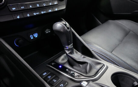 Hyundai Tucson III, 2018 год, 2 244 000 рублей, 17 фотография