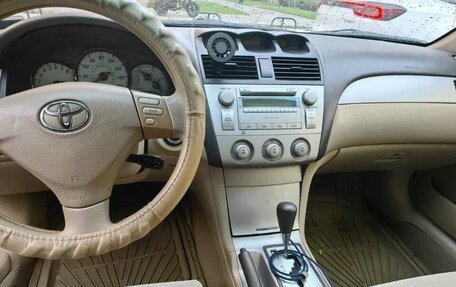 Toyota Camry Solara II, 2004 год, 750 000 рублей, 10 фотография