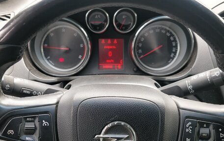 Opel Insignia II рестайлинг, 2011 год, 550 000 рублей, 18 фотография
