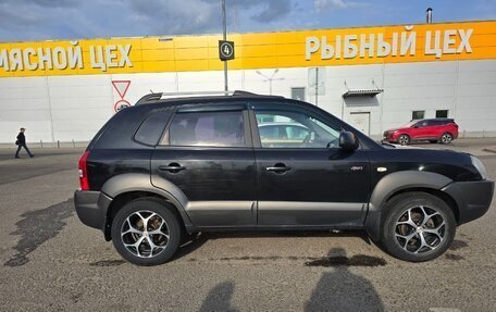 Hyundai Tucson III, 2005 год, 700 000 рублей, 3 фотография
