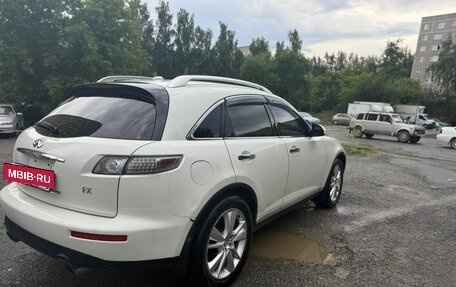 Infiniti FX I, 2006 год, 980 000 рублей, 8 фотография