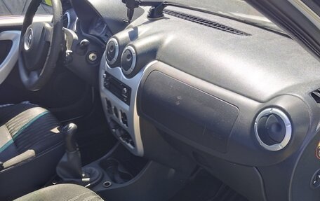 Renault Logan I, 2013 год, 520 000 рублей, 5 фотография