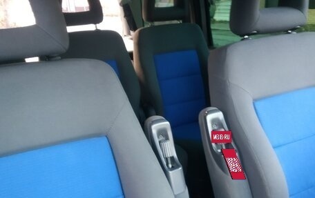 Volkswagen Sharan I рестайлинг, 2005 год, 780 000 рублей, 7 фотография