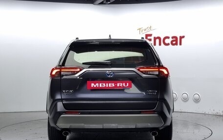 Toyota RAV4, 2022 год, 2 869 073 рублей, 7 фотография