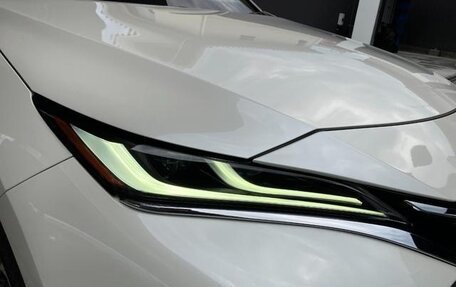 Toyota Harrier, 2020 год, 2 500 000 рублей, 3 фотография