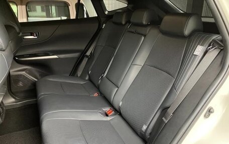 Toyota Harrier, 2020 год, 2 500 000 рублей, 13 фотография