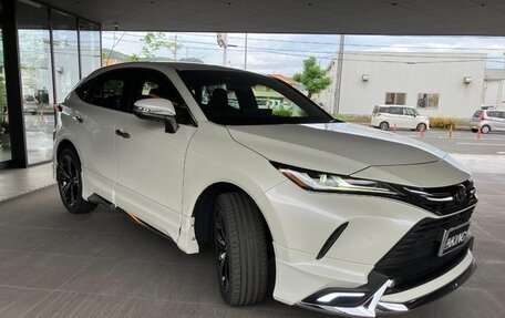 Toyota Harrier, 2020 год, 2 500 000 рублей, 16 фотография