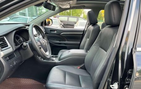 Toyota Highlander III, 2021 год, 3 077 548 рублей, 11 фотография